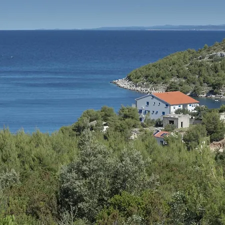 Pribinja 15083b Apartman Hvar Town