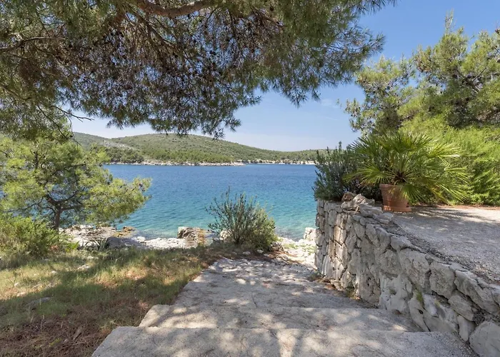 Lägenhet Pribinja 15083b